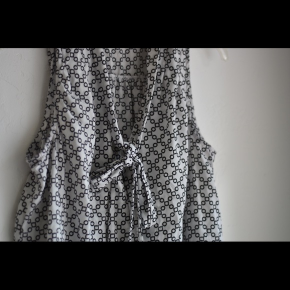 Hawthorn 41 black and white blouse - Picture 2 of 5